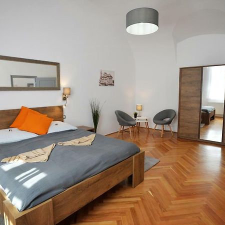 Pr Apartman Эгер Экстерьер фото