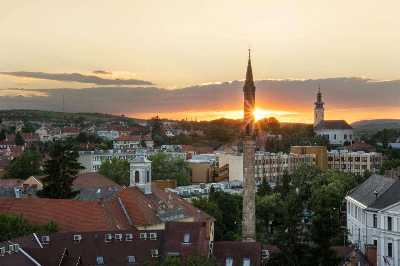 Pr Apartman Эгер Экстерьер фото