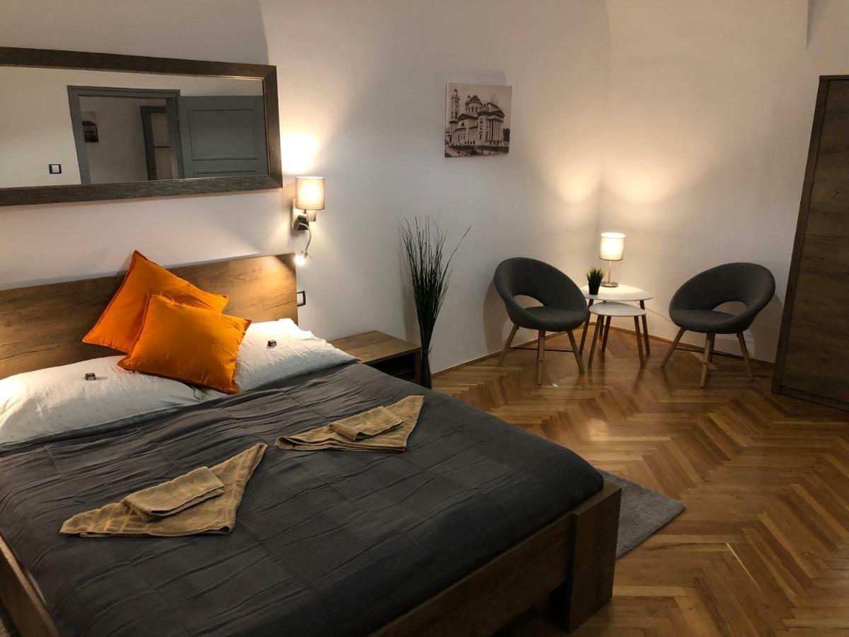 Pr Apartman Эгер Экстерьер фото
