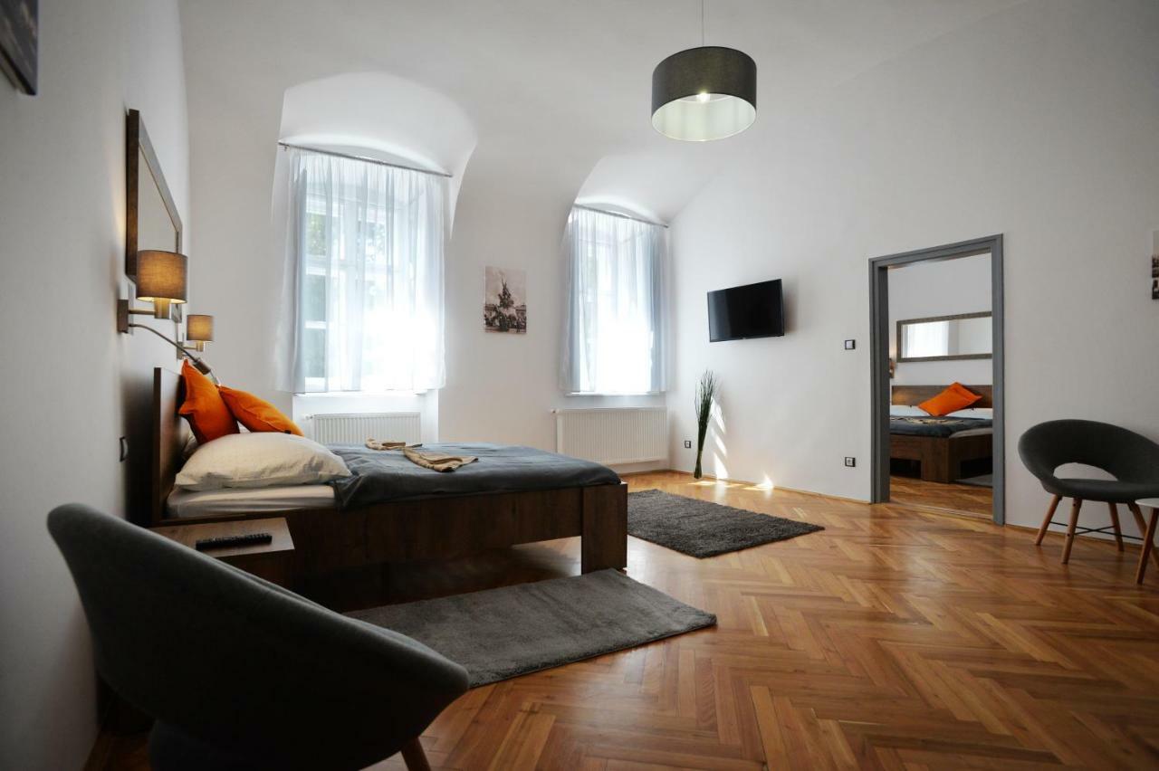 Pr Apartman Эгер Экстерьер фото