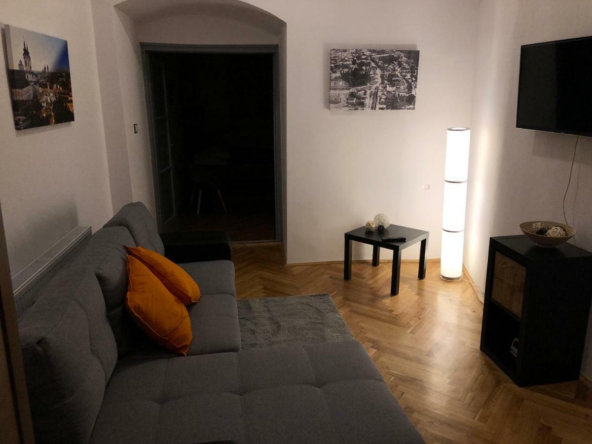 Pr Apartman Эгер Экстерьер фото