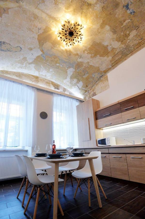 Pr Apartman Эгер Экстерьер фото